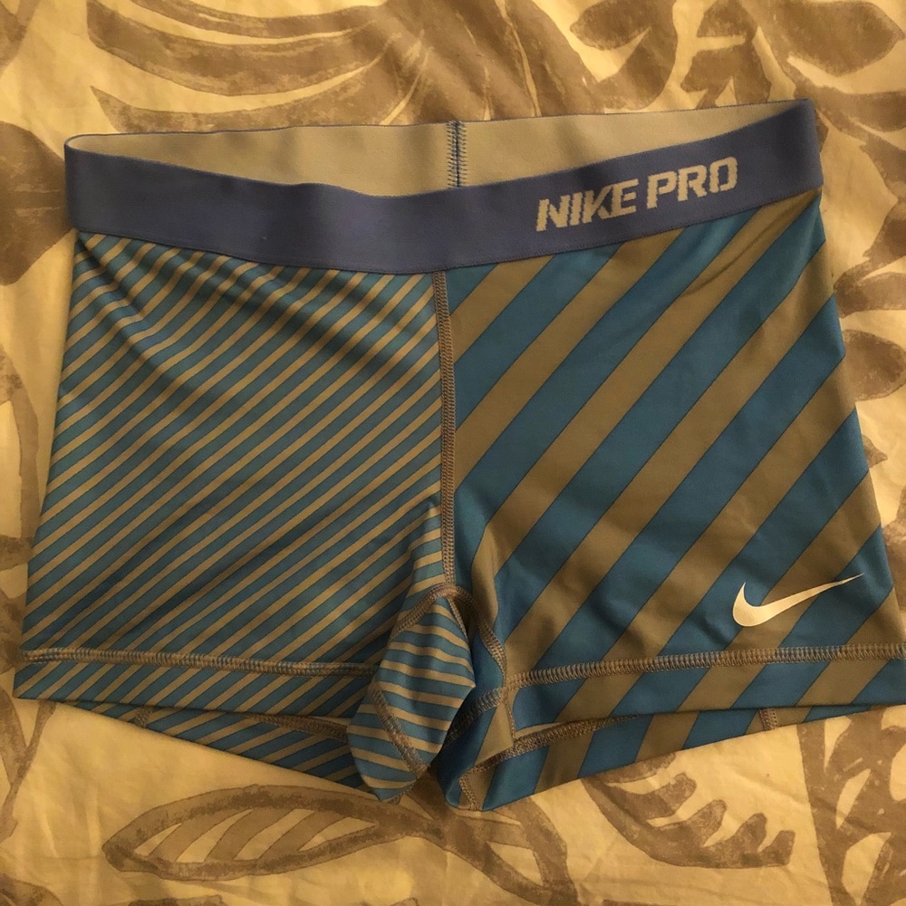 SOLD - Nike Pro Compression Shorts